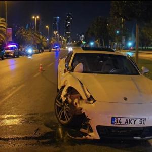 İstanbul-Pendikte, otomobilin çarptığı motosikletli ağır yaralandı