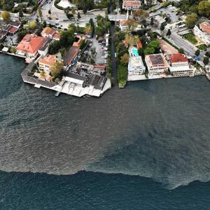 İstanbul Boğazına lağım suyu akıyor