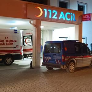 Kaldırımda yürürken otomobilin çarpmasıyla ağır yaralandı