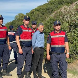 Yalovada eşini kayalıklardan iterek öldürdüğü iddiasıyla yargılanan kocaya olay yerinde keşif yaptırıldı