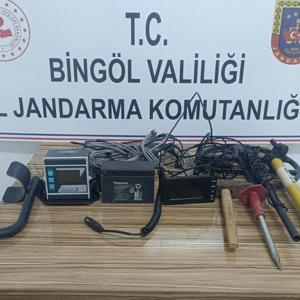 Bingöl’de kaçak kazı yapan 2 şüpheliye gözaltı