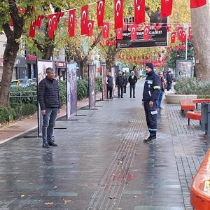 İzmitte, saat 09.05te hayat durdu