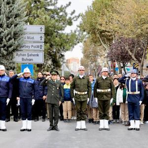 Niğdede 10 Kasım töreni