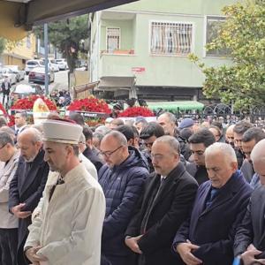 İstanbul - Dışişleri Bakan Yardımcısı Nuh Yılmazın babası son yolculuğuna uğurlandı