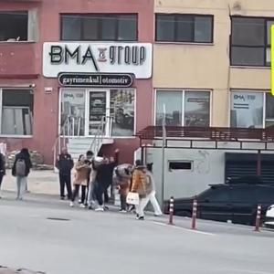 Bursada, kadınların yumruklu kavgası kamerada