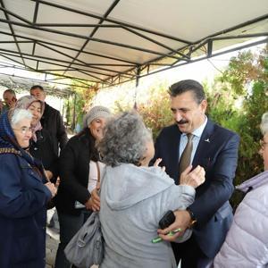 Dikilide Mahalle Buluşmalarının bu defaki adresi Salihler oldu