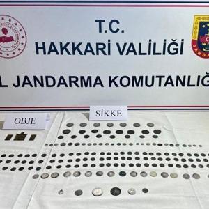 Yüksekovada 163 sikke ve 1 tarihi metal obje ele geçirildi