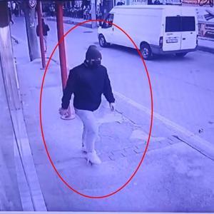 Bursada kendisini polis ve savcı olarak tanıtan dolandırıcı 100 kamera görüntüsü izlenerek yakalandı