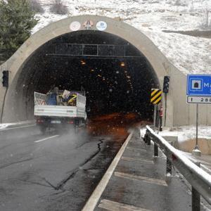 Kahramanmaraştaki Aşık Mahzuni Şerif Tüneli, 110 gün sonra trafiğe açıldı