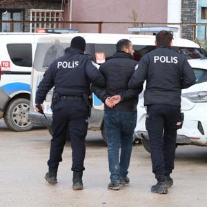 Eğlence mekanındaki silahlı kavgada yaralandı; gizlice polisi izlerken yakalandı