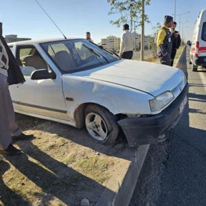 Nusaybin’de TIR ile otomobille çarpıştı: 1 yaralı