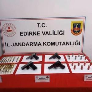 Edirne’de jandarmadan suç örgütüne operasyon: 8 gözaltı