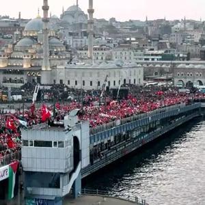 1 OCAKTA GALATADA GAZZE YÜRÜYÜŞÜ | Yüz binlerce kişi İsrailin katliamına dur diyecek