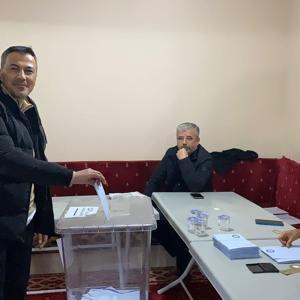 Referandumla ayrı köy oldular, muhtarlarını seçmek için sandığa gittiler