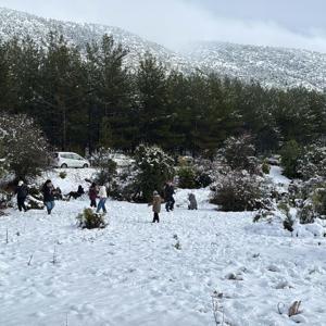 Muğlanın yüksek kesimlerinde kar etkili oldu