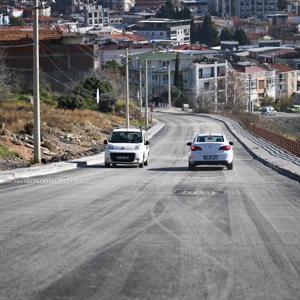 Atatürk Mahallesini ilçe merkezine bağlayan iki sokaktaki yol çalışmaları tamamlandı