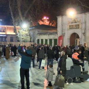 İstanbul - Regaip Kandili Sultanahmet ve Eyüpsultanda dualarla kutlandı