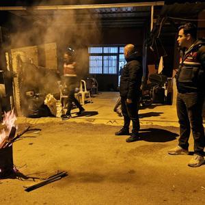 Yol kenarında cesedi bulunan Rafetin baba ile annesi gözaltında