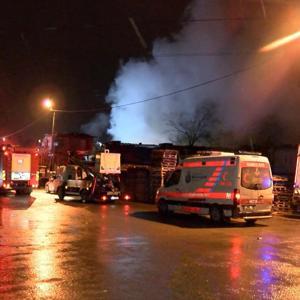 Tuzla’da palet fabrikasında yangın