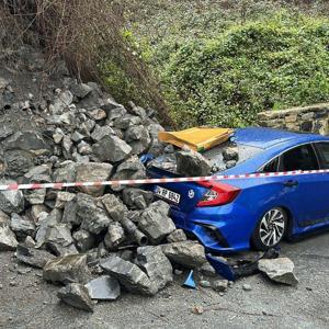 İstanbul - Sarıyerde istinat duvarı otomobilin üzerine yıkıldı