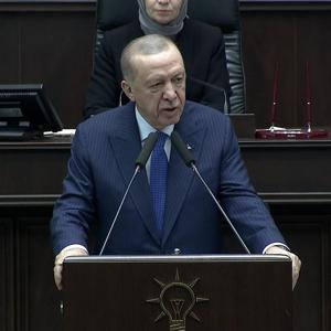 SON DAKİKA Erdoğandan Özele kırmızı kart cevabı: Bunu beklemiyorduk, dumura uğradık