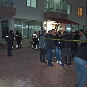 Konyada aile içi kavga ihbarına giden polis, 4 kişinin cansız bedeniyle karşılaştı