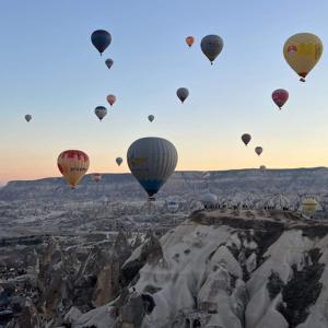 Kapadokyada 2024 yılında 770 bin turist sıcak hava balonuyla uçtu