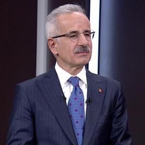 Son dakika haberi: Bakan Uraloğlu CNN TÜRKte: 16 yaş altına sosyal medya engeli olacak mı