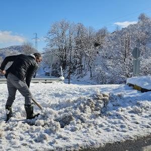 Zonguldak’ta 66 köy yolu kardan kapandı