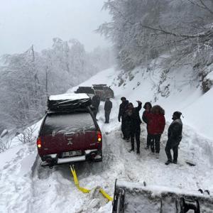 Kocaeli’de kar yağışı nedeniyle skuter ve motosikletlerin trafiği çıkışı yasaklandı