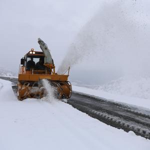 Bingöl’de 215 köy yolu, kardan ulaşıma kapandı