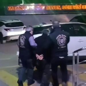 İzmirde 39 yıl 5 ay hapis cezası ile aranan firari hükümlü yakalandı