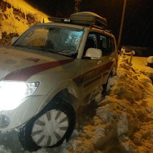 Rahatsızlanan diyabet hastası, arazi tipi ambulansla hastaneye ulaştırıldı