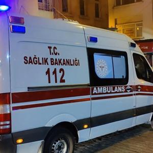 İstanbul- Beyoğlunda, restoranda asansör boşluğuna düşüp yaralandı