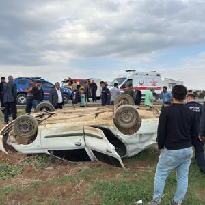 Mardin’de takla atan otomobil ters döndü: 4 yaralı