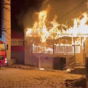 Kahramanmaraş’ta cami lojmanında yangın