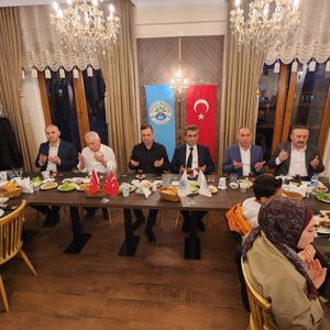 Suluova Belediyesince yetim ve öksüz çocuklara iftar verdi