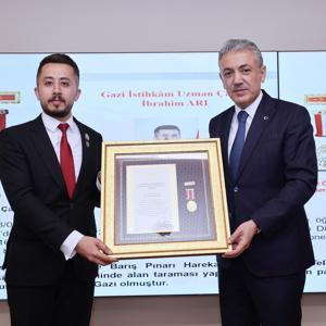 Mardinde Devlet Övünç Madalyası ve Beratı Töreni düzenlendi