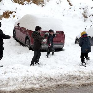 Bayburtta 37 köy yolu kardan kapandı