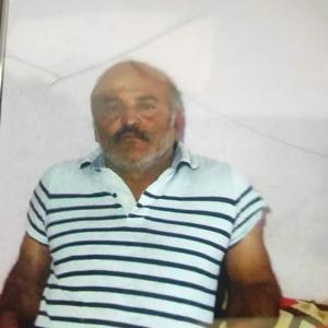 Tetiği dallara takılan tüfeğin ateş almasıyla öldü