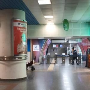 İstanbul- Levent- Boğaziçi Üniversitesi Hisarüstü metro hattında arıza nedeniyle seferler durdu