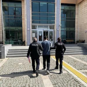 Gediz’de 9 yıl kesinleşmiş hapis cezası bulunan firari hükümlü yakalandı