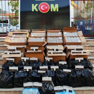 Durdurulan otomobilde 229 bin makaron ele geçirildi