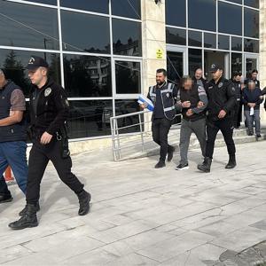 Kütahya’da fuhuş operasyonu; 6 gözaltı