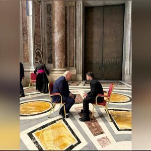 Papa’nın cenazesinde tarihi fotoğraf Trump ve Zelenski ilk kez yüz yüze…