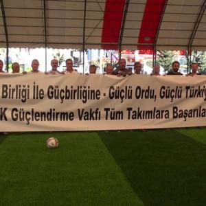 TSK Güçlendirme Vakfı yararına futbol turnuvası