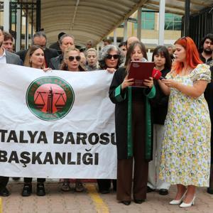 Sokak ortasında öldürülen köpek için barodan açıklama