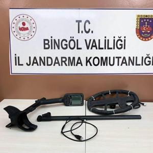 Bingöl’de, arazide define arayan şüpheli yakalandı