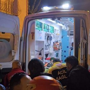 İstanbul - Sultanbeylide boru tamir eden kişi göçük altında kalarak yaralandı