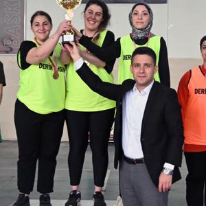 Derikte, bağımlılığa karşı farkındalık için basketbol turnuvası düzenlendi
